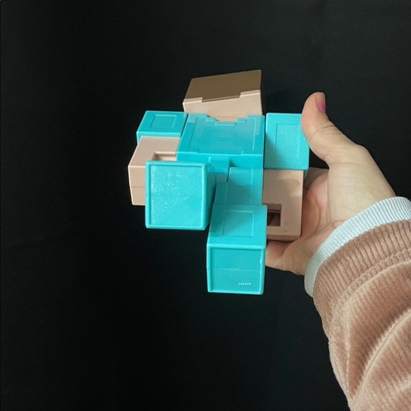 Mattel Minecraft OFFICIAL large-scale (8.5-inch) Steve missing helmet - Picture 4 of 10